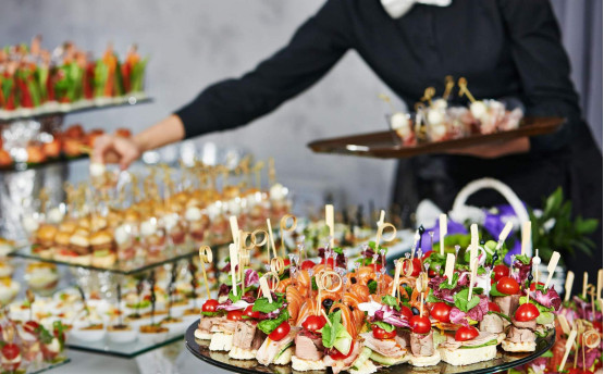 Интересные варианты проведения свадьбы и традиции