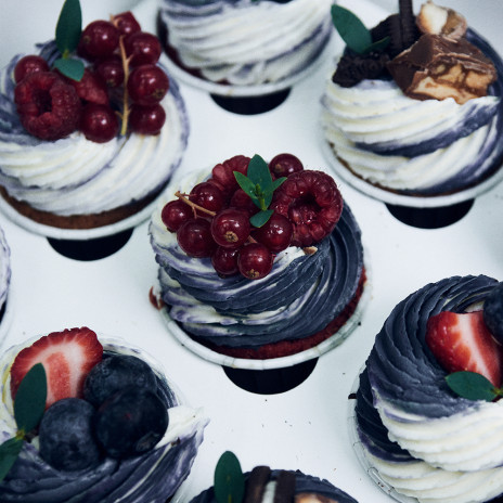 Капкейки с ягодками №15