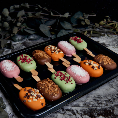 Мини-платтер «Кейкпопсы эскимо ассорти» с белым шоколадом