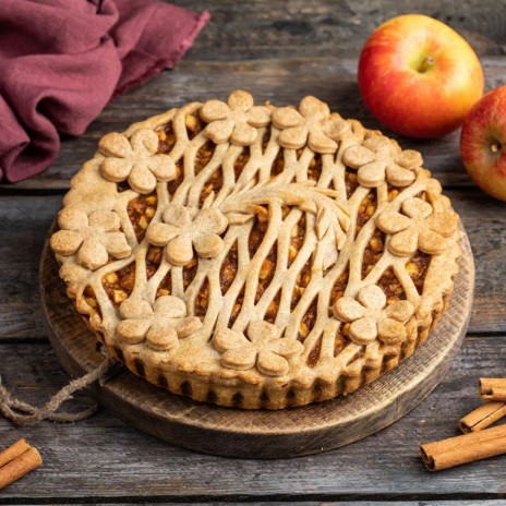 Ржаной пирог с яблоками и корицей